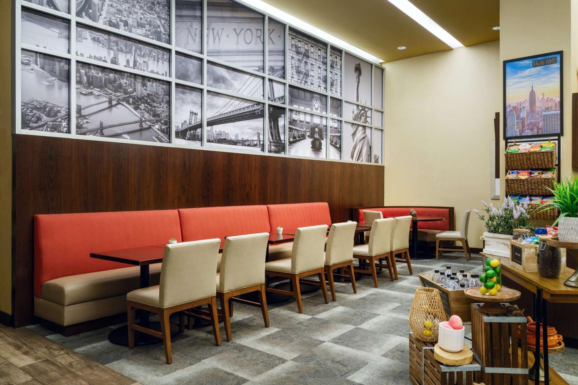 Hilton Garden Inn West 35Th Street New York Bagian luar foto